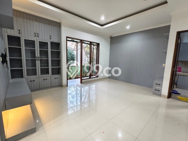 For Sale! Premium House LT 168m2 Desain Elegan di BSD The Icon For Sale! Premium House LT 168m2 Desain Elegan di BSD The Icon