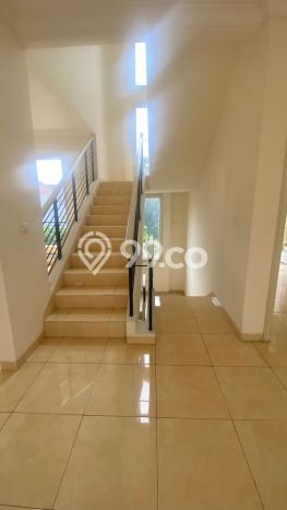 Rumah Elit Modern Tanpa Renovasi di Sutera Onix Alam Sutera Tangerang Rumah Elit Modern Tanpa Renovasi di Sutera Onix Alam Sutera Tangerang