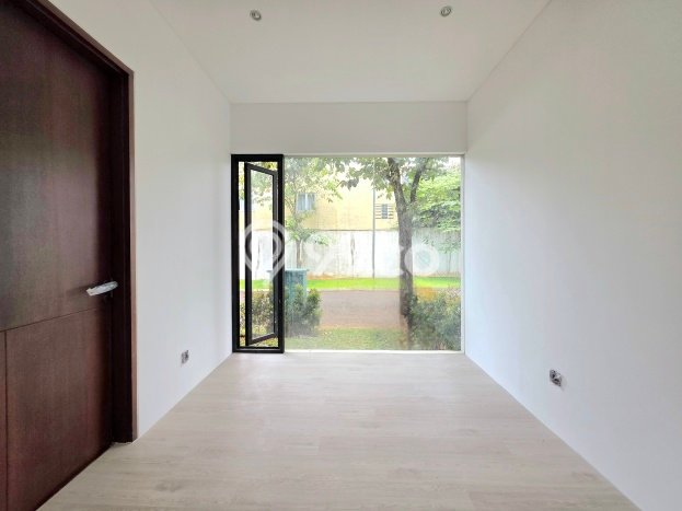 Hunian Elit LB 250m2 Siap Pakai Desain Elegan di BSD The Icon, Tangerang Hunian Elit LB 250m2 Siap Pakai Desain Elegan di BSD The Icon, Tangerang
