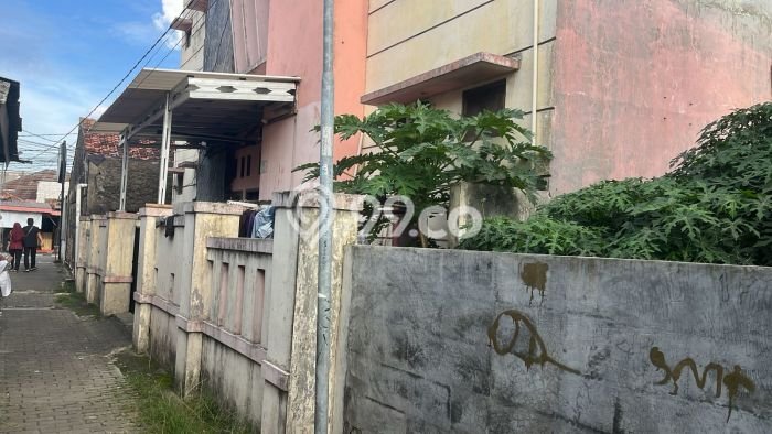 Unit Kost Dijual di Tangerang Spesifikasi 22 Kamar Tidur dan Kawasan Strategis Unit Kost Dijual di Tangerang Spesifikasi 22 Kamar Tidur dan Kawasan Strategis