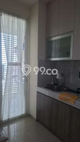 Apartemen Disewakan 2 Kamar Murah Siap Huni di Jakarta Barat, Luas 70m2 Apartemen Disewakan 2 Kamar Murah Siap Huni di Jakarta Barat, Luas 70m2