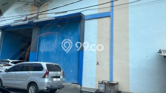 INVESTASI MENGUNTUNGKAN! Gudang Kawasan Jurumudi, Luas 500m², Pusat Komersial INVESTASI MENGUNTUNGKAN! Gudang Kawasan Jurumudi, Luas 500m², Pusat Komersial