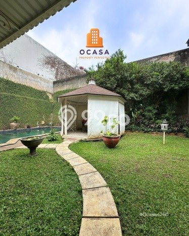 For Sale! Premium House LT 914m2 Desain Modern di Senayan For Sale! Premium House LT 914m2 Desain Modern di Senayan