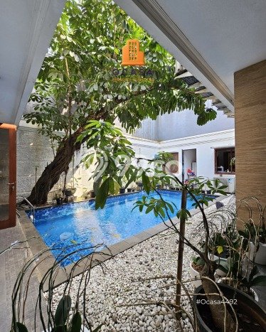 Rumah Elit LB 1100m2 Siap Pakai Desain Elegan di Pondok Indah, Jakarta Selatan Rumah Elit LB 1100m2 Siap Pakai Desain Elegan di Pondok Indah, Jakarta Selatan