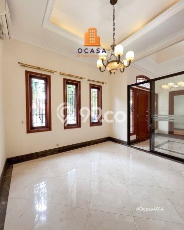 Hunian Eksklusif Dijual LT 500m2 di Kebayoran Baru, Jakarta Selatan Hunian Eksklusif Dijual LT 500m2 di Kebayoran Baru, Jakarta Selatan