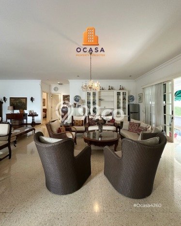 For Sale! Premium House LT 914m2 Desain Modern di Senayan For Sale! Premium House LT 914m2 Desain Modern di Senayan