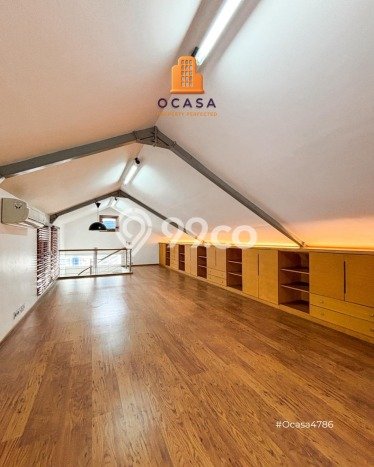 Jual Rumah Luas Elegan Dengan View Cantik di Pondok Indah, Jakarta Selatan Jual Rumah Luas Elegan Dengan View Cantik di Pondok Indah, Jakarta Selatan