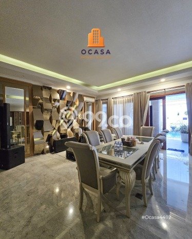Rumah Elit LB 1100m2 Siap Pakai Desain Elegan di Pondok Indah, Jakarta Selatan Rumah Elit LB 1100m2 Siap Pakai Desain Elegan di Pondok Indah, Jakarta Selatan
