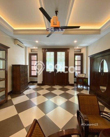 Siap Huni Hunian Elit 8 Kamar di Menteng Dekat ke Mana Pun Siap Huni Hunian Elit 8 Kamar di Menteng Dekat ke Mana Pun