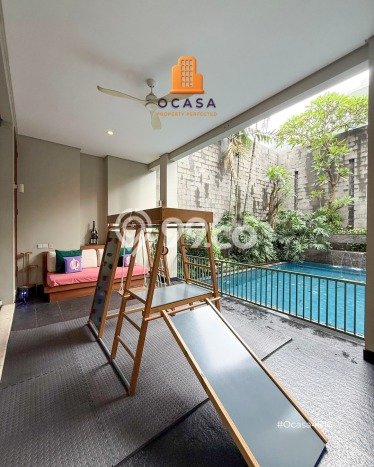 For Sale! Luxury House LT 449m2 Desain Modern di Pondok Indah For Sale! Luxury House LT 449m2 Desain Modern di Pondok Indah