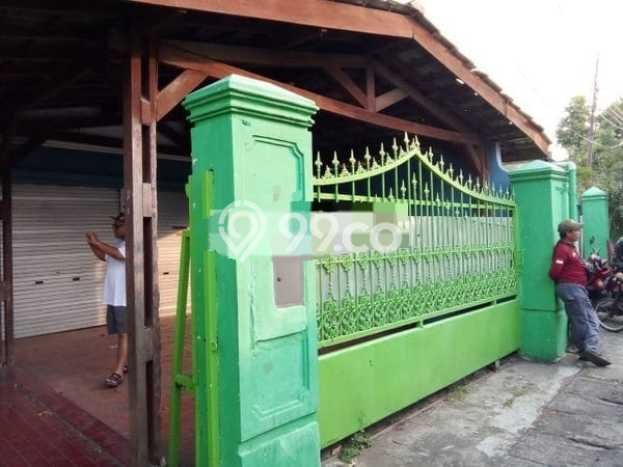 Jual Tanah di Cawang, Luas 1002m², Dekat Pusat Kota Jual Tanah di Cawang, Luas 1002m², Dekat Pusat Kota