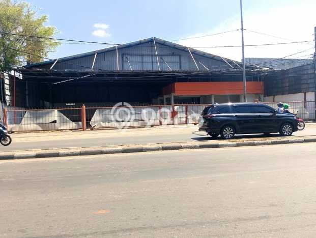 LOKASI BISNIS! Gudang Disewakan di Cakung, Luas 350m², Akses Strategis LOKASI BISNIS! Gudang Disewakan di Cakung, Luas 350m², Akses Strategis