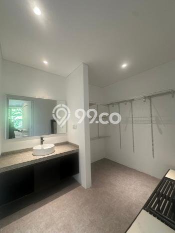 Disewakan Rumah Harga Terjangkau di SCBD Jakarta Selatan Punya 5 KT Disewakan Rumah Harga Terjangkau di SCBD Jakarta Selatan Punya 5 KT