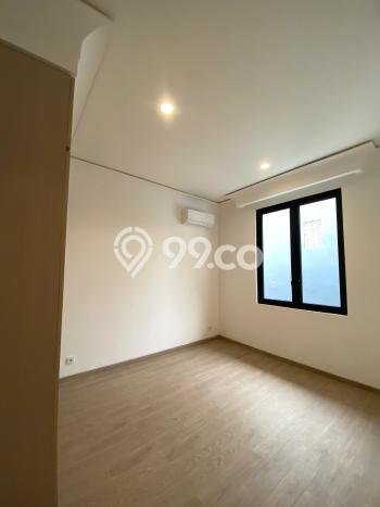 Siap Huni Rumah Mewah 4 Kamar di Kebayoran Baru Dekat ke Mana Saja Siap Huni Rumah Mewah 4 Kamar di Kebayoran Baru Dekat ke Mana Saja