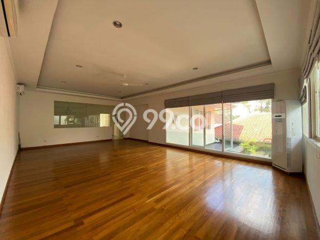 Rumah Cantik Siap Pakai Di Kebayoran Baru Luas 1000m2 Lokasi Strategis Rumah Cantik Siap Pakai Di Kebayoran Baru Luas 1000m2 Lokasi Strategis