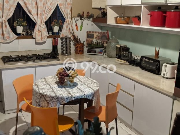 Jual Rumah Luas Elegan Dengan View Eksklusif di Bintaro, Jakarta Selatan Jual Rumah Luas Elegan Dengan View Eksklusif di Bintaro, Jakarta Selatan