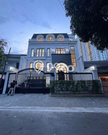 Dijual Hunian Mewah dengan Fasilitas Sekitar Komplit di Kebayoran Baru, Jakarta Selatan Dijual Hunian Mewah dengan Fasilitas Sekitar Komplit di Kebayoran Baru, Jakarta Selatan