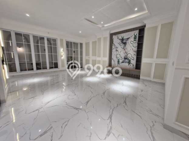 For Sale! Luxury House LT 200m2 Desain Modern di Joglo For Sale! Luxury House LT 200m2 Desain Modern di Joglo