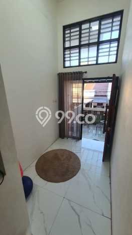 Dijual Rumah Premium dengan Fasilitas Sekitar Komplit di Kebon Jeruk, Jakarta Barat Dijual Rumah Premium dengan Fasilitas Sekitar Komplit di Kebon Jeruk, Jakarta Barat