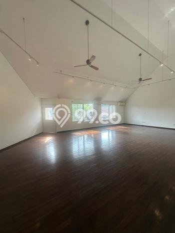 Disewakan Rumah Harga Terjangkau di SCBD Jakarta Selatan Punya 5 KT Disewakan Rumah Harga Terjangkau di SCBD Jakarta Selatan Punya 5 KT