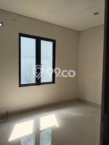 Jual Segera Rumah 4 KT 4 KM di , Bekasi Jual Segera Rumah 4 KT 4 KM di , Bekasi