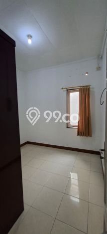 Disewakan! Rumah 3 Kamar Tidur &
2 Kamar Mandi di Bekasi, Bekasi Disewakan! Rumah 3 Kamar Tidur &
2 Kamar Mandi di Bekasi, Bekasi