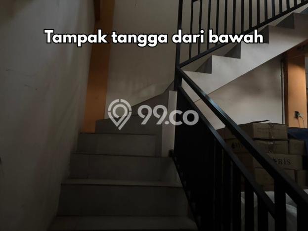 Area Ramai! Gudang Dijual di Gunung Putri untuk Bisnis Luas Bangunan 318m2 Area Ramai! Gudang Dijual di Gunung Putri untuk Bisnis Luas Bangunan 318m2