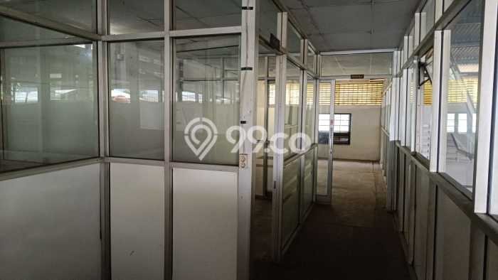 Disewakan Gudang komersial di Kiaracondong luas bangunan 1560m2 Disewakan Gudang komersial di Kiaracondong luas bangunan 1560m2