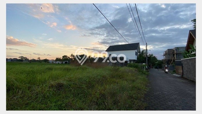 LOKASI STRATEGIS! Tanah di Kedungu, Luas 300m², Lokasi Berkembang, Cocok untuk Hunian LOKASI STRATEGIS! Tanah di Kedungu, Luas 300m², Lokasi Berkembang, Cocok untuk Hunian