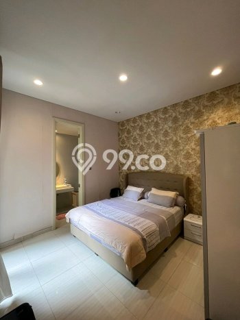Hunian Elit LB 350m2 Siap Huni Desain Elegan di Lidah Kulon, Surabaya Hunian Elit LB 350m2 Siap Huni Desain Elegan di Lidah Kulon, Surabaya