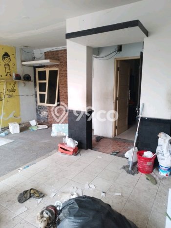 Rumah Nyaman dengan Luas Tanah 119m2m² dan Luas Bangunan 122m2m² di Area Rungkut, Surabaya Rumah Nyaman dengan Luas Tanah 119m2m² dan Luas Bangunan 122m2m² di Area Rungkut, Surabaya