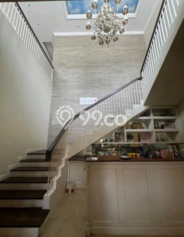 Hunian Eksklusif Siap Huni LT 708m2 di Wonokromo, Surabaya Hunian Eksklusif Siap Huni LT 708m2 di Wonokromo, Surabaya