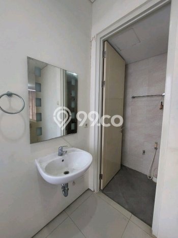 Hot Offer Hunian Mewah Ideal dan Luas di Wiyung, Surabaya Hot Offer Hunian Mewah Ideal dan Luas di Wiyung, Surabaya