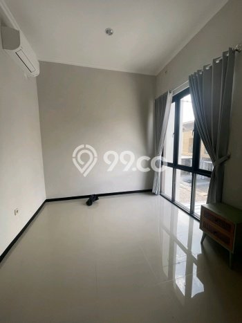 Sewa cepat hunian minimalis lokasi strategis 2 Kamar di Wiyung, Surabaya Sewa cepat hunian minimalis lokasi strategis 2 Kamar di Wiyung, Surabaya