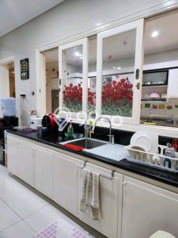 Hunian Mewah Dijual LT 731m2 di Wiyung, Surabaya Hunian Mewah Dijual LT 731m2 di Wiyung, Surabaya