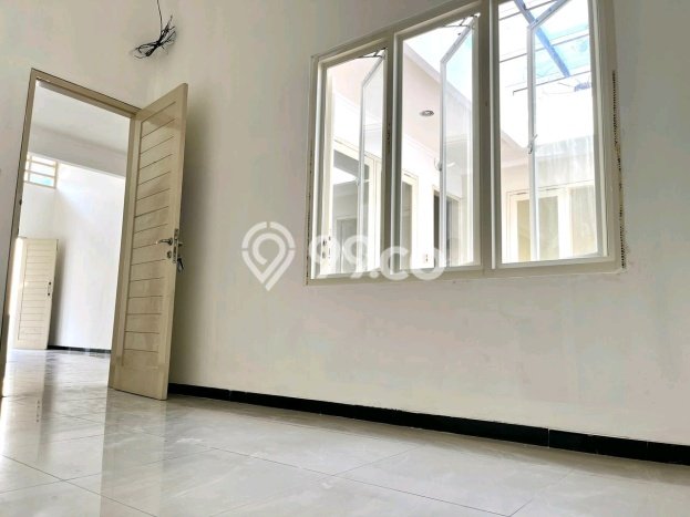 Jual Rumah Favorit Siap Huni LB 150m2 di Kenjeran, Surabaya Jual Rumah Favorit Siap Huni LB 150m2 di Kenjeran, Surabaya