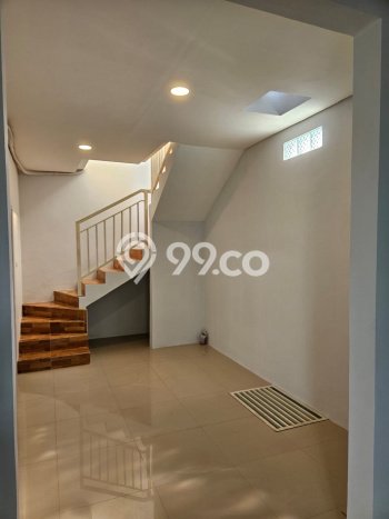 Dijual Rumah Minimalis Bagus Punya 6 KT di Bubutan Surabaya SHM Dijual Rumah Minimalis Bagus Punya 6 KT di Bubutan Surabaya SHM