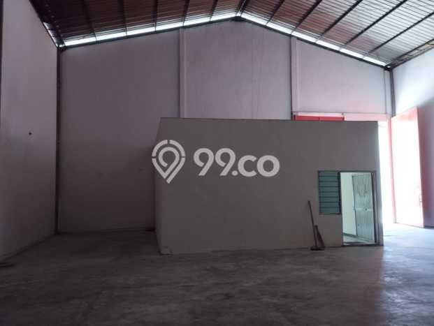 POTENSI BESAR! Gudang di Sidoarjo, Luas 630m2m², Lokasi Mainroad POTENSI BESAR! Gudang di Sidoarjo, Luas 630m2m², Lokasi Mainroad