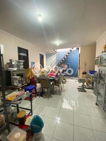 Dijual Rumah 4 Kamar Lokasi Ideal Nyaman dan Strategis di Wiyung Dijual Rumah 4 Kamar Lokasi Ideal Nyaman dan Strategis di Wiyung