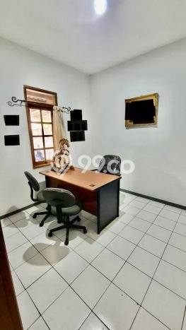 Hunian Cantik Minimalis Lb 81m2 di Wiyung, Surabaya Hunian Cantik Minimalis Lb 81m2 di Wiyung, Surabaya