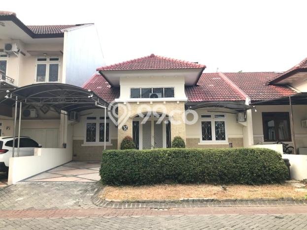 Rumah sewa siap pakai 3 KT di Citraland, Surabaya Rumah sewa siap pakai 3 KT di Citraland, Surabaya