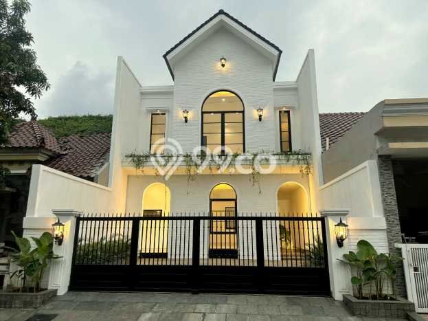 Rumah Elit Modern Siap Huni di Gununganyar Surabaya Rumah Elit Modern Siap Huni di Gununganyar Surabaya