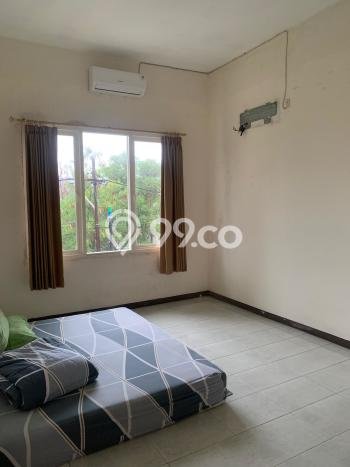 For Sale! Premium House LT 200m2 Desain Elegan di Jemursari For Sale! Premium House LT 200m2 Desain Elegan di Jemursari