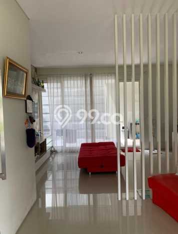 Rumah Elit LB 160m2 Siap Pakai Desain Elegan di Citraland, Surabaya Rumah Elit LB 160m2 Siap Pakai Desain Elegan di Citraland, Surabaya