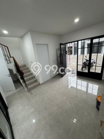 Disewakan segera rumah minimalis strategis 3 Kamar di Wiyung, Surabaya Disewakan segera rumah minimalis strategis 3 Kamar di Wiyung, Surabaya