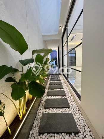Rumah Elit Modern Siap Huni di Gununganyar Surabaya Rumah Elit Modern Siap Huni di Gununganyar Surabaya