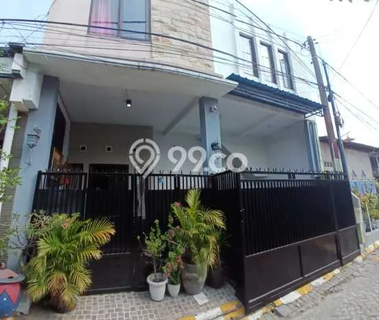Rumah 4 KT 2 KM di Lokasi Strategis Wiyung, Surabaya Rumah 4 KT 2 KM di Lokasi Strategis Wiyung, Surabaya