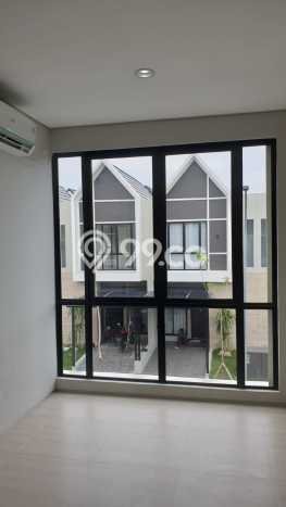 Disewakan! Rumah 3 Kamar Tidur &
2 Kamar Mandi di Citraland, Surabaya Disewakan! Rumah 3 Kamar Tidur &
2 Kamar Mandi di Citraland, Surabaya