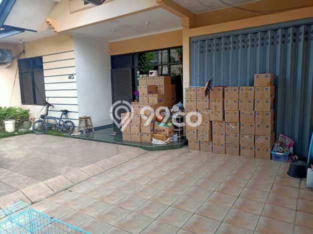 Dijual Rumah 4 Kamar Lokasi Ideal Nyaman dan Strategis di Wiyung Dijual Rumah 4 Kamar Lokasi Ideal Nyaman dan Strategis di Wiyung