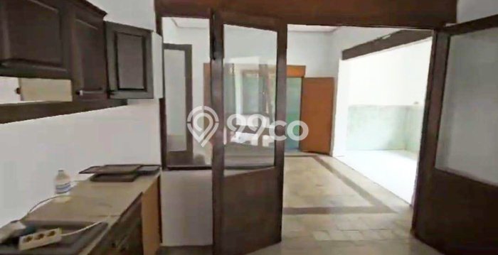 Komersial Dijual di Surabaya LT 832m2 & LB 260m2 Lokasi Terbaik! Komersial Dijual di Surabaya LT 832m2 & LB 260m2 Lokasi Terbaik!